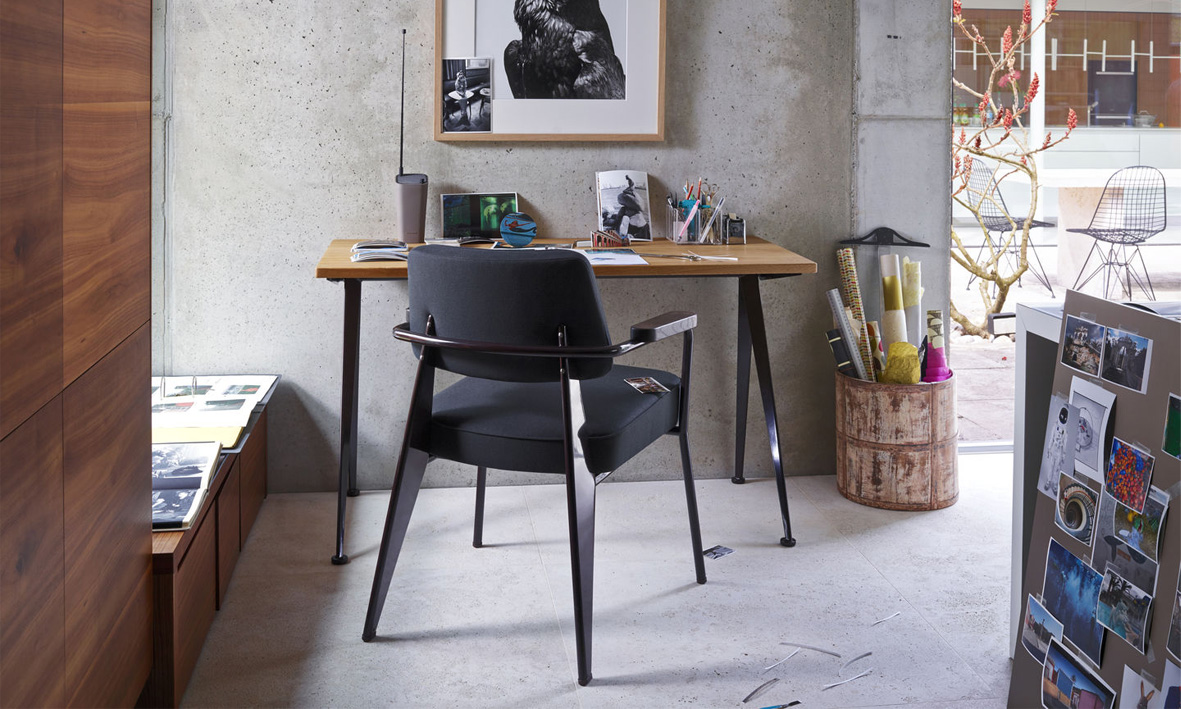Prouve-Fauteuil-Direction-Vitra-Stoll-Koeln