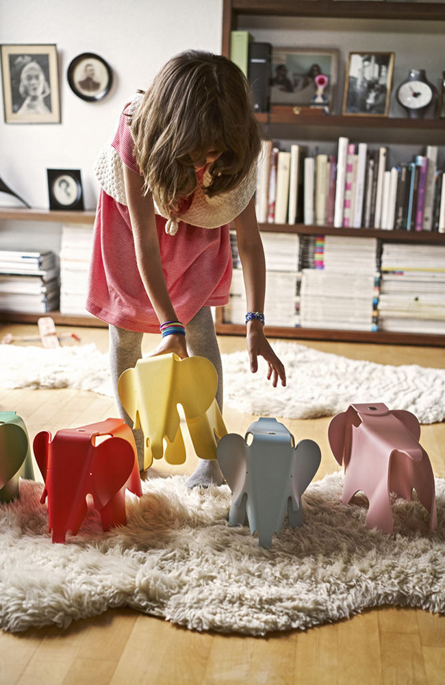 Vitra-Eames-Elephant-Stoll-koeln-Kids-1